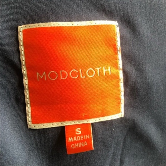 ♥️Beautiful Mod Cloth Ruffle Dress - Picture 5 of 6